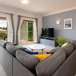 Διαμέρισμα Luxury With Free Use Of Pool, Gym And