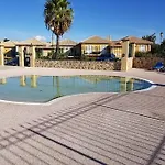 Διαμέρισμα Luxury With Free Use Of Pool, Gym And