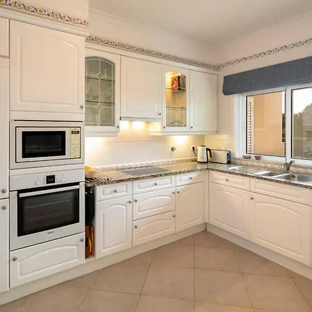 Apartment Luxury With Free Use Of Pool, Gym And
