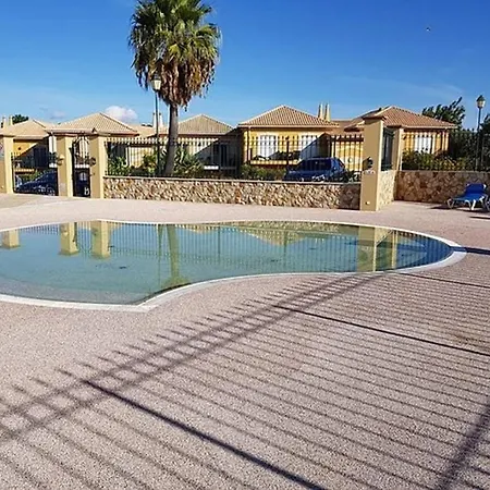 Apartment Luxury With Free Use Of Pool, Gym And